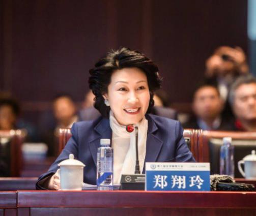 胡潤中國女企業(yè)家排行榜,楊惠妍是碧桂園聯(lián)席主席,吳亞軍位居第二
