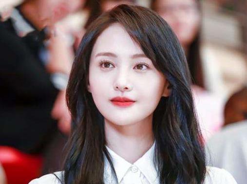 中國十大90后女明星排行榜,鄭爽感情一波三折,迪麗熱巴美若天仙