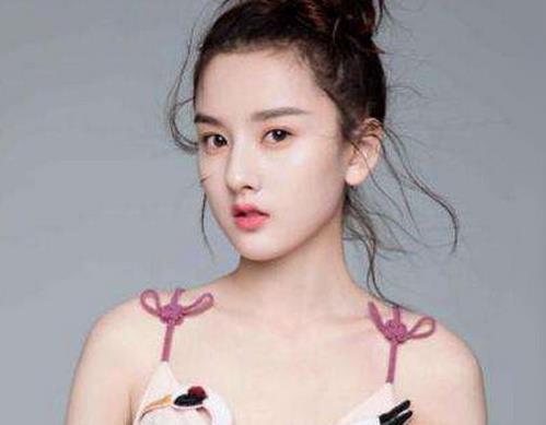中國十大90后女明星排行榜,鄭爽感情一波三折,迪麗熱巴美若天仙
