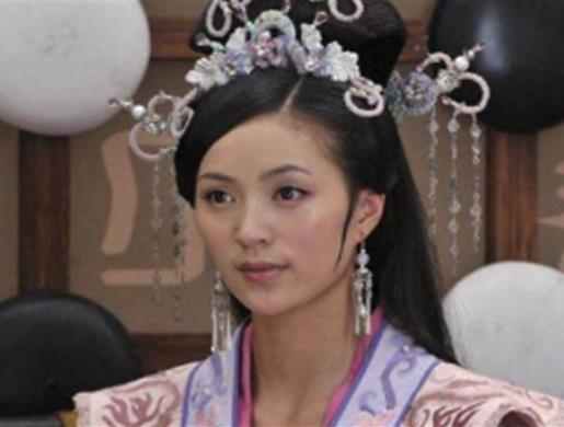 中國十大最惡毒皇后排名,呂雉做了“人彘”、慈禧影響歷史走向