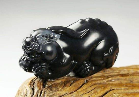 世界十大最值錢的玉石排名,羊脂白玉細(xì)膩油性好、和田黃玉是玉中之皇