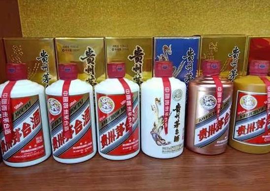 十大白酒品牌排行榜,茅臺白酒享譽低高、五糧液以酒味全面著稱
