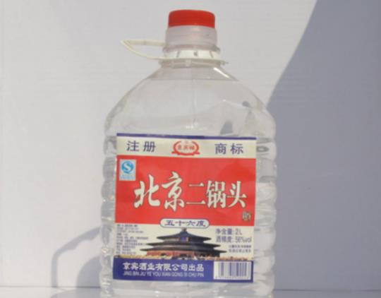 北京十大名酒排行榜,紅星二鍋頭醇厚辛辣、牛欄山二鍋頭全國聞名