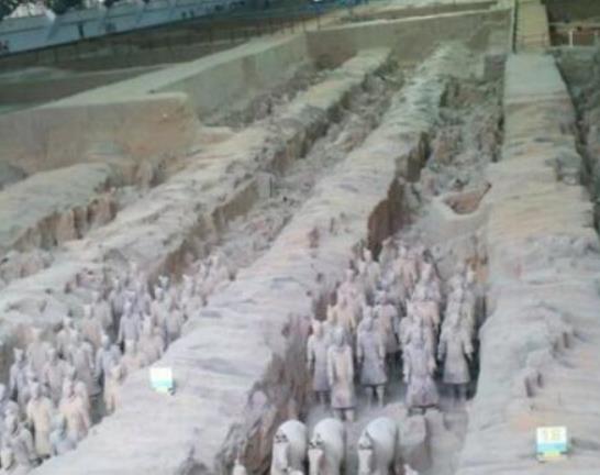 中國(guó)十大著名世界文化遺產(chǎn),萬里長(zhǎng)城、明清故宮都是世界文化遺產(chǎn)