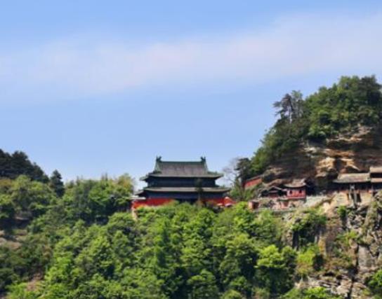 中國(guó)十大著名世界文化遺產(chǎn),萬里長(zhǎng)城、明清故宮都是世界文化遺產(chǎn)