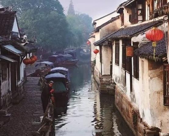 江蘇旅游必去的十大景點排名,蘇州園林、夫子廟秦淮風(fēng)光帶景區(qū)非常迷人