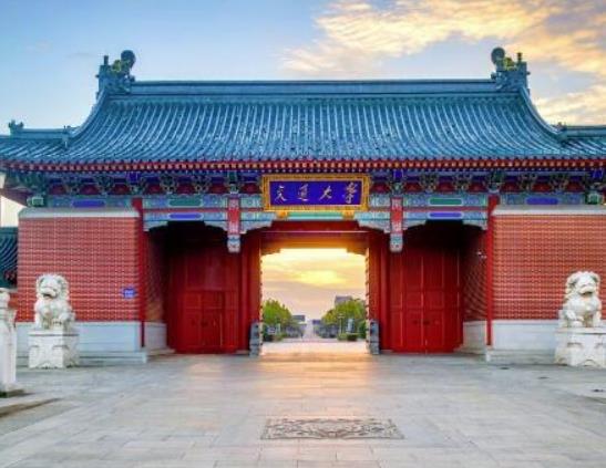 上海十大名牌大學(xué),復(fù)旦大學(xué)聲譽(yù)高、上海交通大學(xué)辦事實(shí)力強(qiáng)大