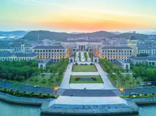 浙江十大最美大學校園,浙江大學歷史悠久、浙江工業大學校園環境優雅