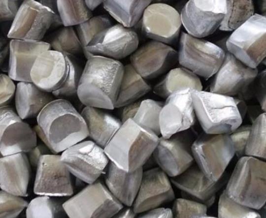 全球產量最高的十種金屬,鐵每年產出30億噸、鋁應用廣泛