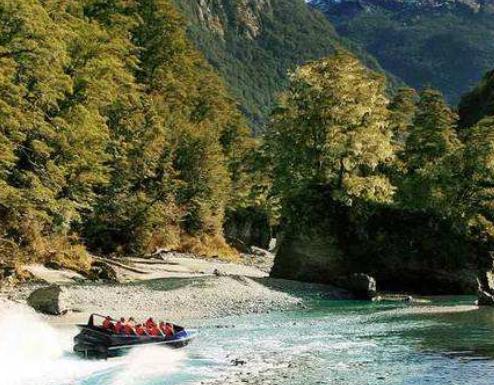 西班牙阿拉貢自治區(qū)十大旅游排行 薩拉戈薩是阿拉貢大區(qū)的首府