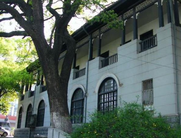 江城武漢十大最美街景旅游排行 曇華林濃縮中國近代歷史的滄桑
