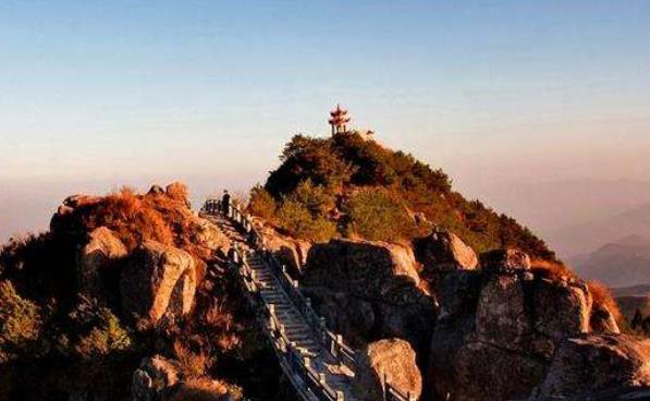 中國最美的村落十大旅游景點排行 貴州西江千戶苗寨十分美麗