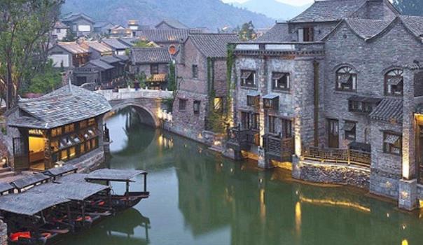 世界十大最浪漫的結婚勝地旅游景點排行 法國城堡婚禮十分浪漫