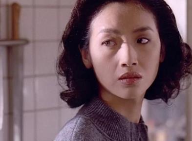 細(xì)數(shù)娛樂(lè)圈十大“偽美”女星排行 袁姍姍現(xiàn)狀還是不錯(cuò)的