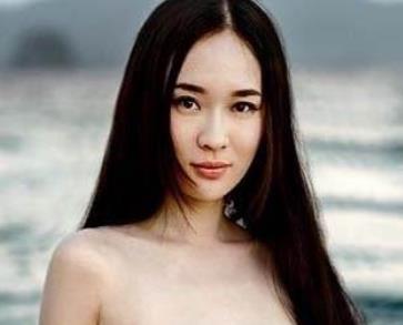 娛樂圈明星幫派 “六年一班”主題應該是永遠有一顆童真的心吧