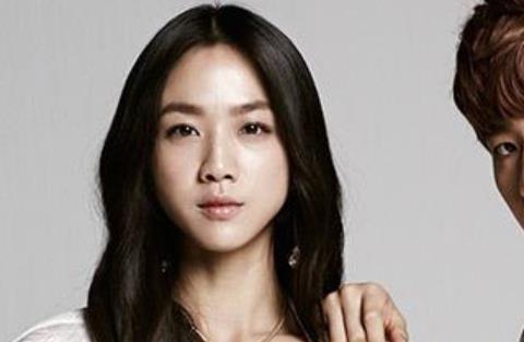 娛樂(lè)圈十大國(guó)民女神 Angelababy精致的五官順利登上女神寶座首位