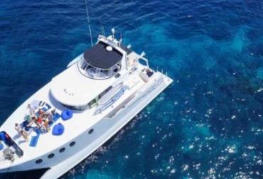 盤點世界最貴的游艇港 Yacht Haven Grande是有“游艇避風港”美譽
