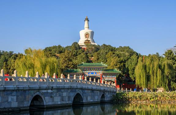 國內適合4月份出游的十大景點排行 黑龍江五大連池是國家AAAAA級旅游景區(qū)