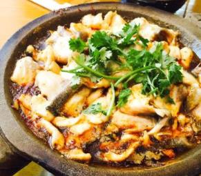 石鍋魚排行榜 九門寨石鍋魚已成為特色餐飲明星品牌