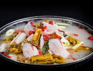 四川魚火鍋十大品牌 藤椒魚火鍋鮮而不腥回味悠長(zhǎng)