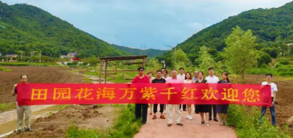 環境與文化深度融合,新三萍石侖關夢想小鎮景區