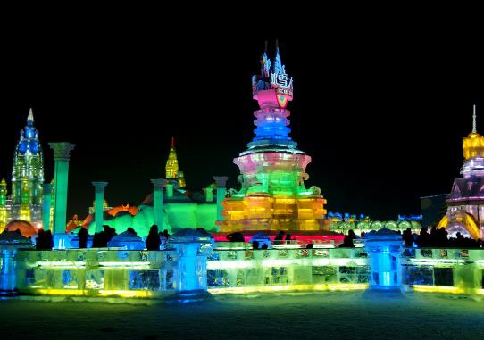 哈爾濱冰雪大世界的門(mén)票是通票嗎?哈爾濱冰雕節(jié)持續(xù)多長(zhǎng)時(shí)間?