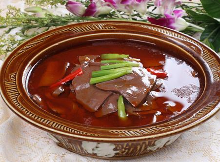 鴨血的營(yíng)養(yǎng)價(jià)值-鴨血的食療功效