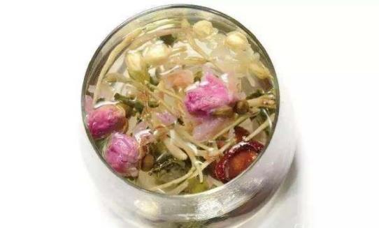 喝玫瑰花茶的好處及功效,玫瑰花茶的搭配有哪些?