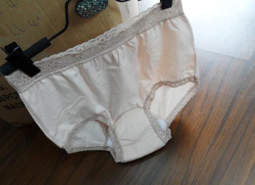乳膠內褲值得入手嗎?乳膠內褲的優(yōu)勢有哪些
