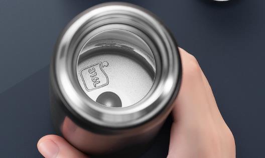 保溫杯陶瓷涂層脫了還能用嗎 保溫杯陶瓷涂層有毒嗎