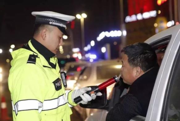 醉駕和酒駕哪個嚴重呢?判定酒駕和醉駕的標準是什么