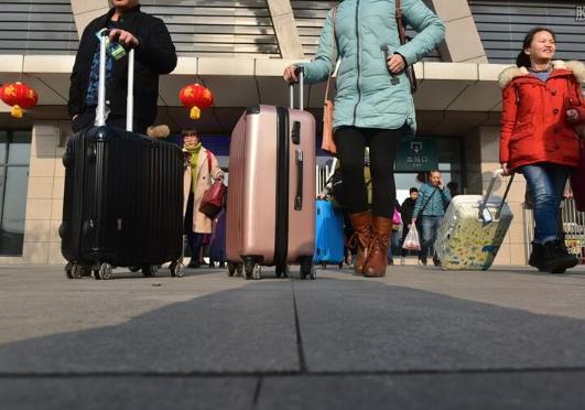 高鐵普及了為什么春運火車票還是難買?春運火車加班車會不會晚點