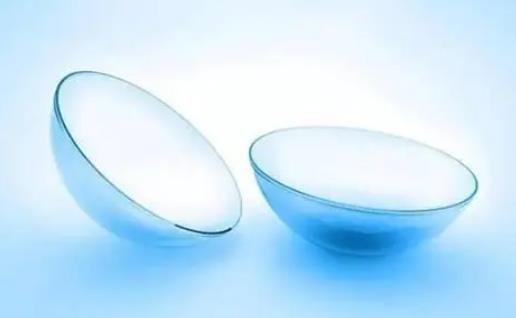 隱形眼鏡可以干放一晚上嗎 隱形眼鏡干了泡軟了還能用嗎