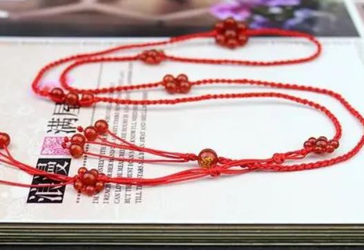 本命年紅繩要在寺廟焚化嗎?本命年紅繩買什么樣的