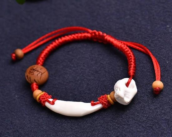 本命年紅繩可以在網上買嗎?本命年紅繩可以年前戴嗎