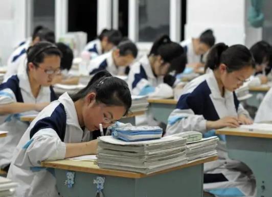 高三保送后還能參加高考嗎?2022高三保送一般是什么時(shí)候