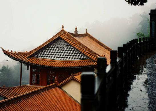為什么身體不好的人不能進(jìn)出寺廟?現(xiàn)在年輕人為什么喜歡寺廟