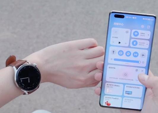 華為watch3可以使用微信嗎?esim通話功能的手表可以不帶手機(jī)出門嗎