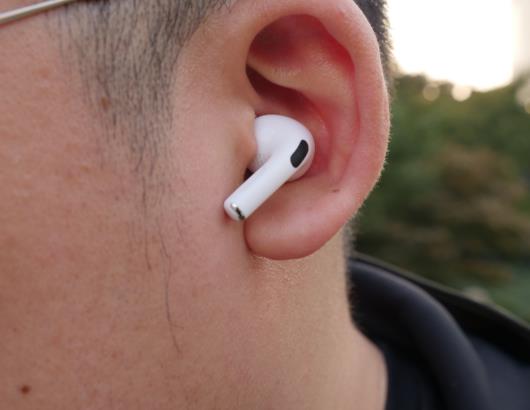 別人撿到我的airpods能用嗎?airpodspro充電多久充滿(mǎn)