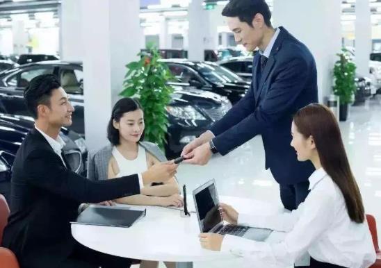 國慶節賣車險的休息嗎?國慶節買車可以貸款嗎?