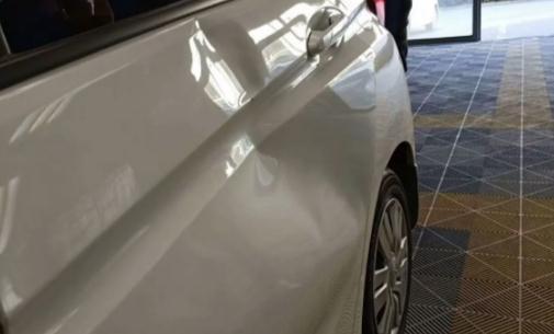 車門凹陷沒掉漆有必要修嗎 車門凹陷如何自己修復