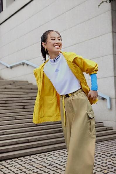 突破出色靈感,阿迪達(dá)斯秋冬外套升格“出色”魅力!