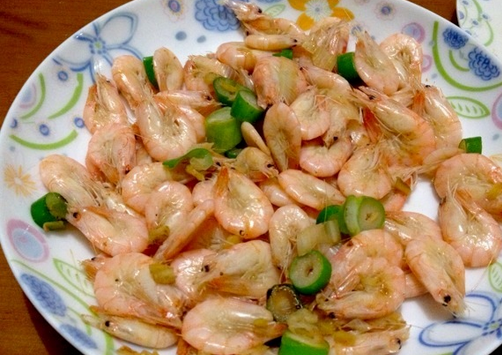 白蝦的醫療效果及食療功效有哪些?白蝦的做法