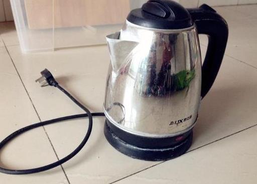 電熱水壺能過安檢嗎?電熱水壺除垢劑安全嗎?