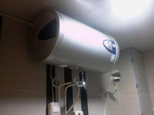 熱水器出熱水慢怎么回事?電熱水器如何使用更省電