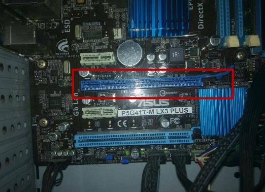 win10不小心禁用了顯卡黑屏好恢復嗎?主機顯卡是什么樣子的圖片