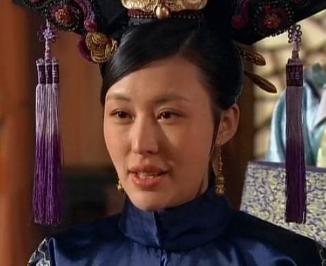 王石離婚,《甄嬛傳》80后女演員田樸珺新歡,潘石屹任志強等微博調侃