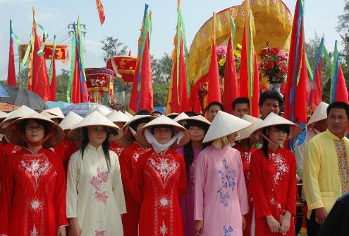 京族有什么風俗習慣？中國少數(shù)民族京族的來歷習俗