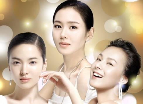 如何祛斑最有效？女人臉上長斑是什么原因