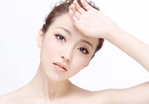 臉上長痘痘的原因？臉上長痘痘怎么正確調(diào)理